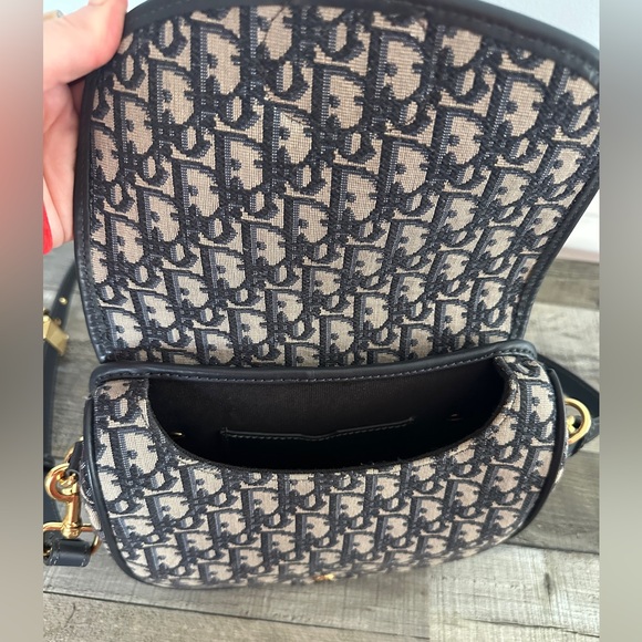 Blue and cream crossbody bag - Picture 6 of 7